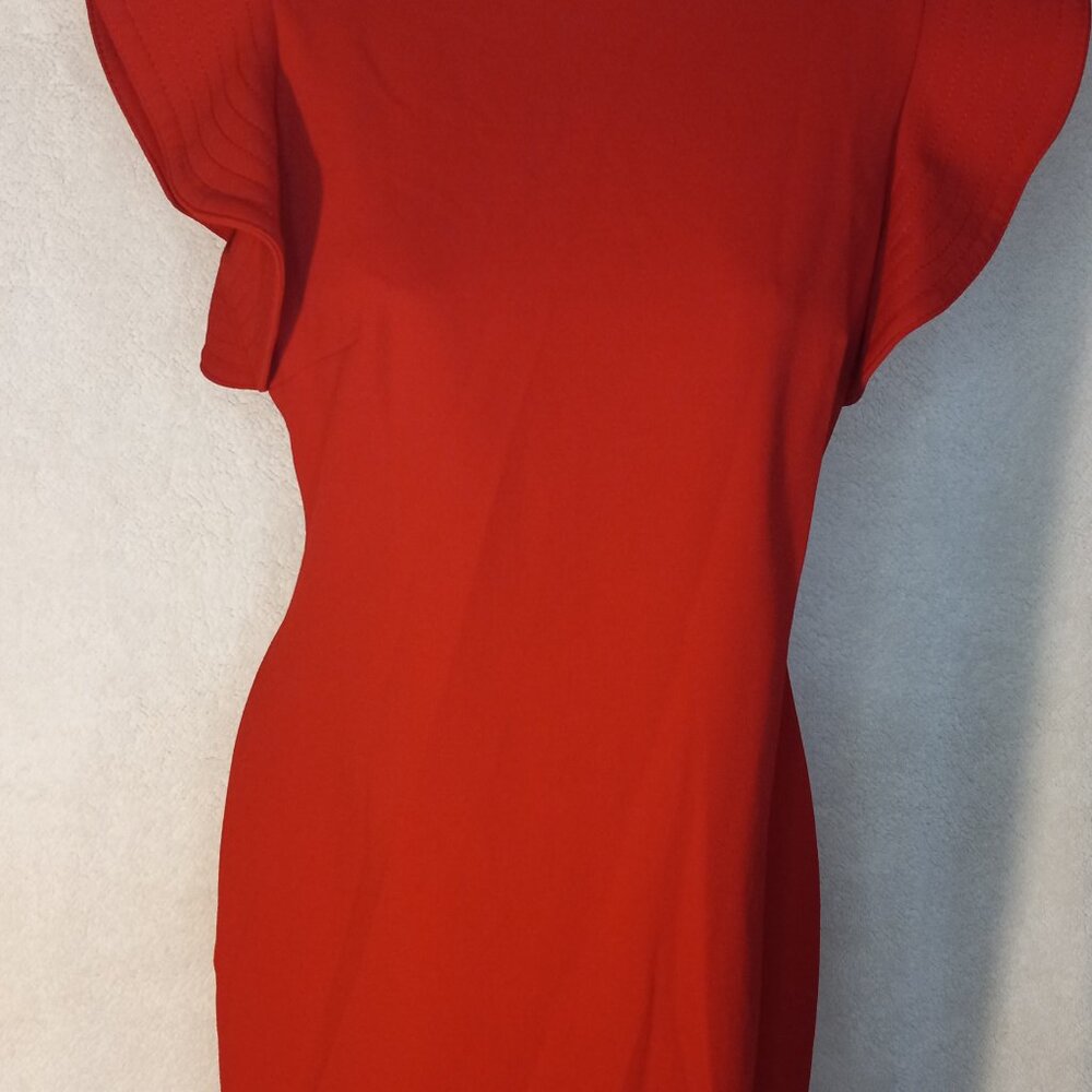 Dress - Picture 2 of 4